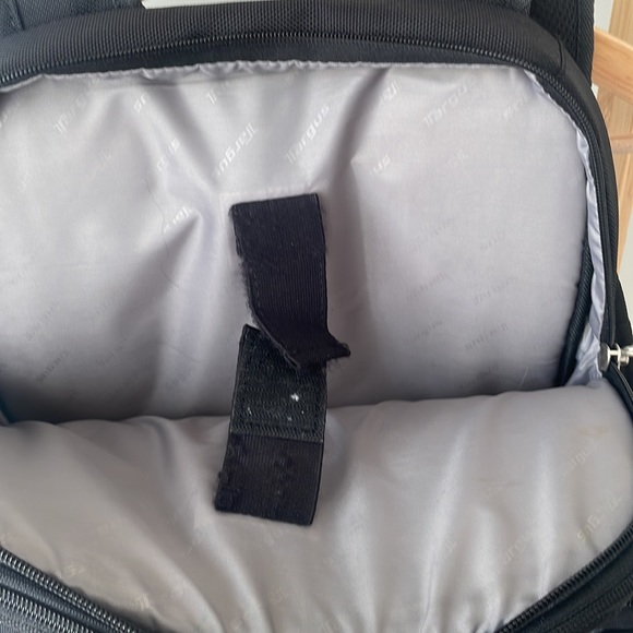 Targus corporate traveler backpack - Picture 6 of 12